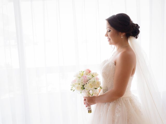 La boda de Jesús y Perla en Ixtapa Zihuatanejo, Guerrero 6