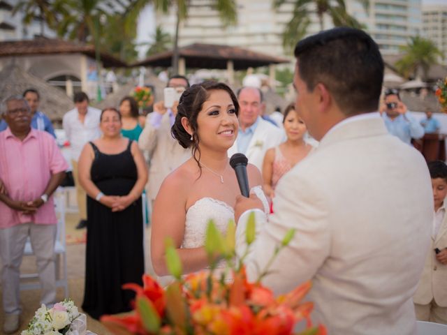 La boda de Jesús y Perla en Ixtapa Zihuatanejo, Guerrero 15