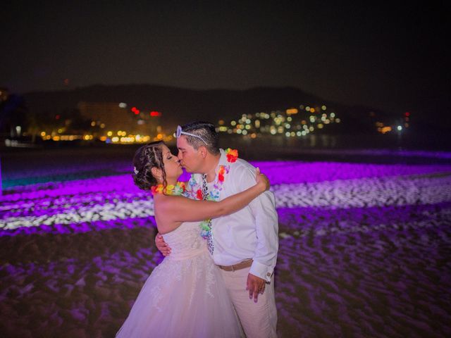 La boda de Jesús y Perla en Ixtapa Zihuatanejo, Guerrero 31