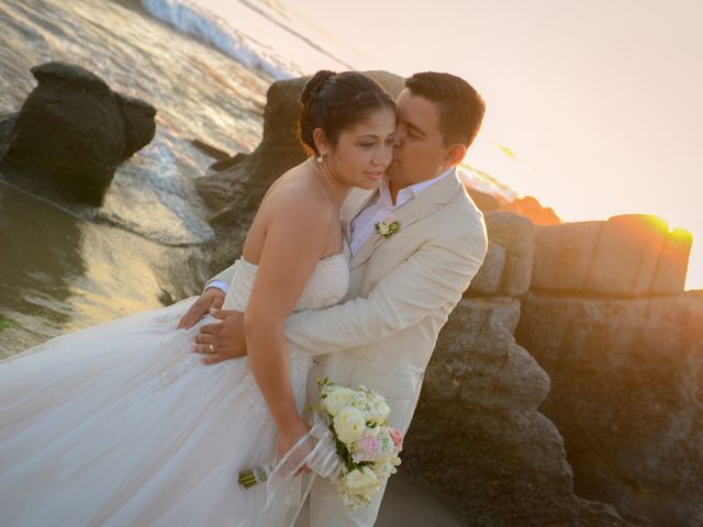 La boda de Jesús y Perla en Ixtapa Zihuatanejo, Guerrero 34