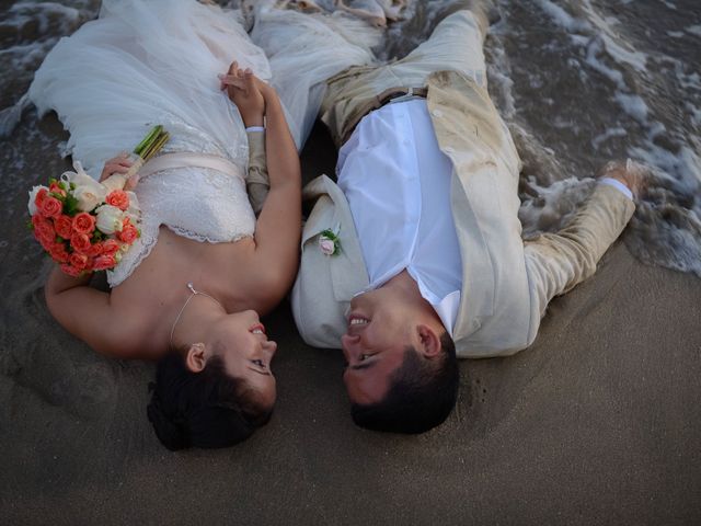 La boda de Jesús y Perla en Ixtapa Zihuatanejo, Guerrero 36