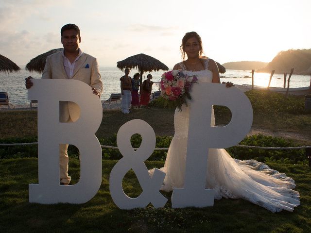 La boda de Pedro y Belén  en Huatulco, Oaxaca 5