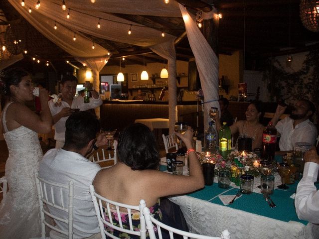 La boda de Pedro y Belén  en Huatulco, Oaxaca 10
