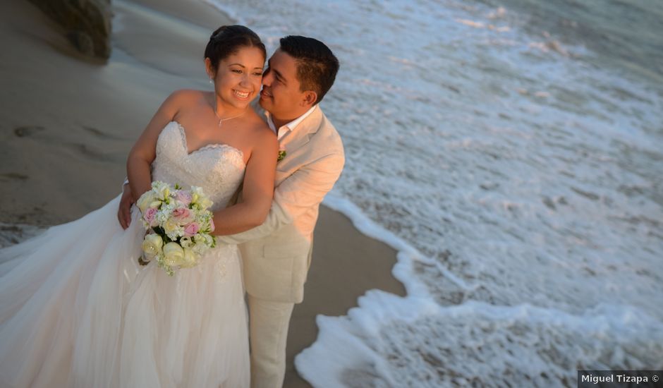 La boda de Jesús y Perla en Ixtapa Zihuatanejo, Guerrero