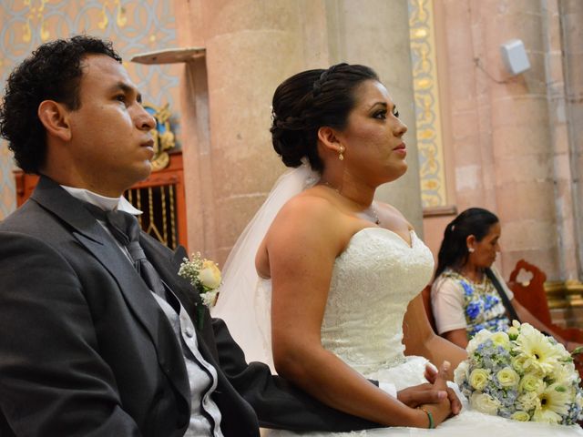 La boda de Ricardo y Adris en León, Guanajuato 23