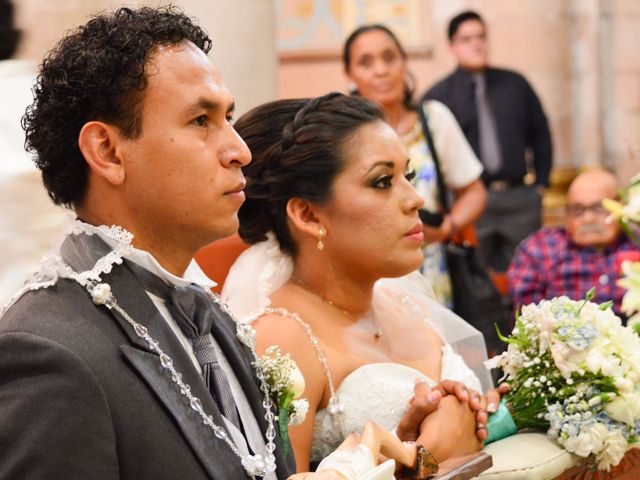 La boda de Ricardo y Adris en León, Guanajuato 25