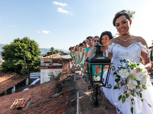 La boda de Mario y Nayeli en Taxco, Guerrero 33