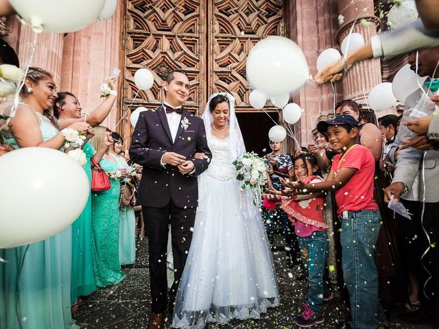 La boda de Mario y Nayeli en Taxco, Guerrero 71
