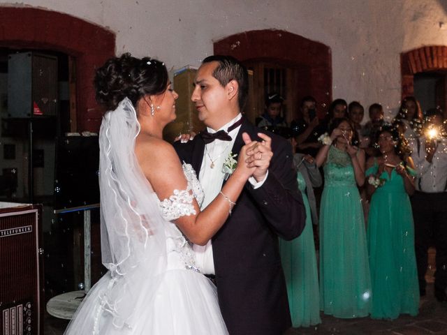 La boda de Mario y Nayeli en Taxco, Guerrero 87