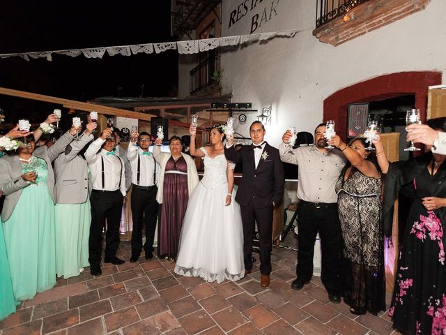 La boda de Mario y Nayeli en Taxco, Guerrero 89