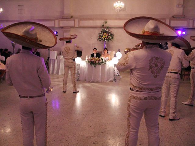 La boda de Erasmo y Mayte en Cadereyta Jiménez, Nuevo León 18