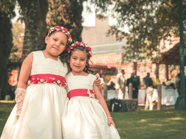 La boda de Alejandro y Bibiana en Coyoacán, Ciudad de México 30