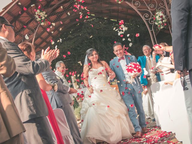 La boda de Alejandro y Bibiana en Coyoacán, Ciudad de México 43