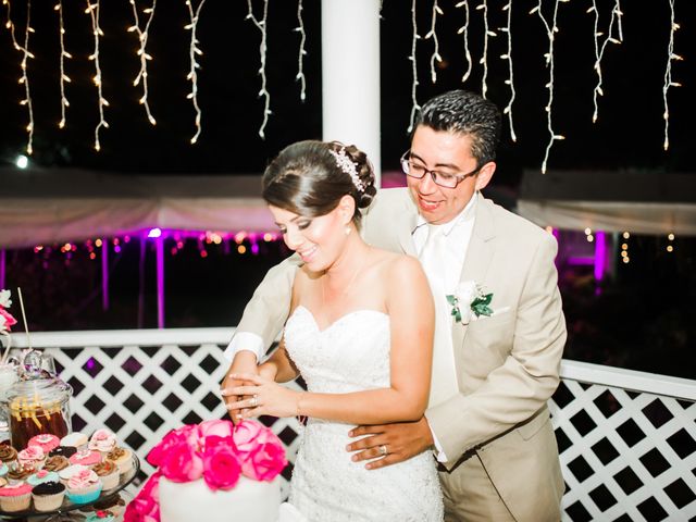 La boda de Jhonny y Marbel  en Cárdenas, Tabasco 27