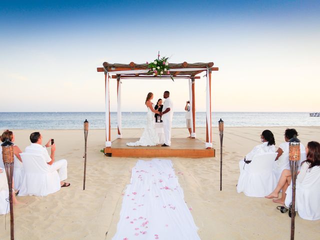 La boda de Adrew y Carly en Cabo San Lucas, Baja California Sur 10