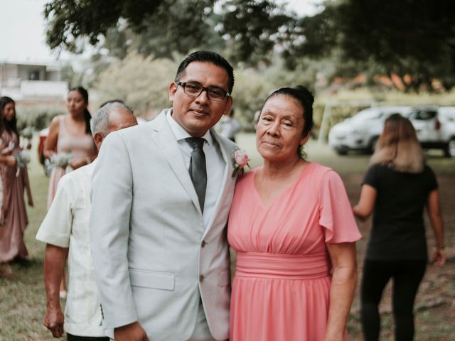 La boda de Néstor y Patricia en Berriozábal, Chiapas 47