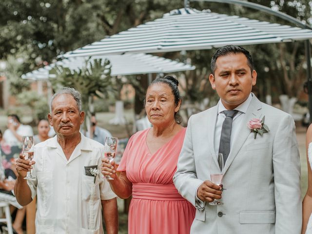 La boda de Néstor y Patricia en Berriozábal, Chiapas 212