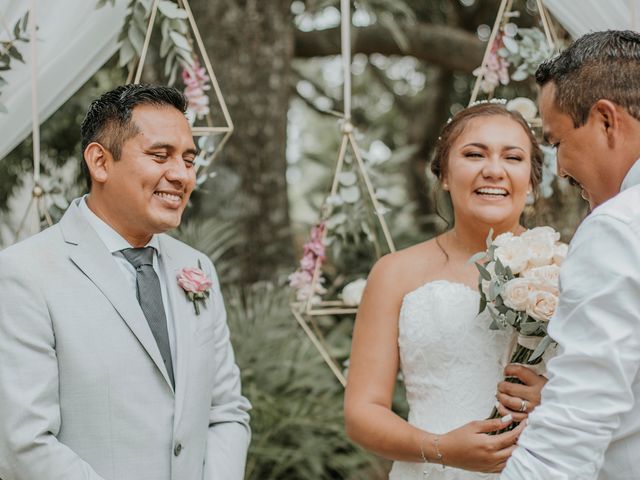 La boda de Néstor y Patricia en Berriozábal, Chiapas 235