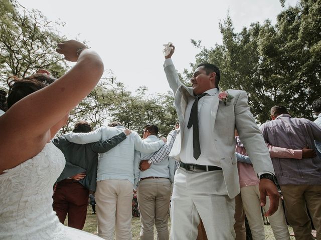 La boda de Néstor y Patricia en Berriozábal, Chiapas 316