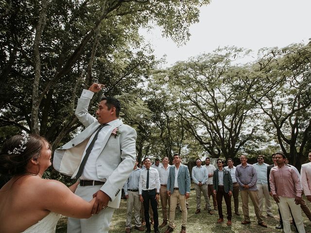 La boda de Néstor y Patricia en Berriozábal, Chiapas 322