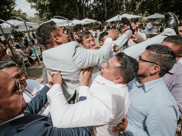 La boda de Néstor y Patricia en Berriozábal, Chiapas 327