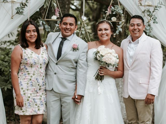 La boda de Néstor y Patricia en Berriozábal, Chiapas 399