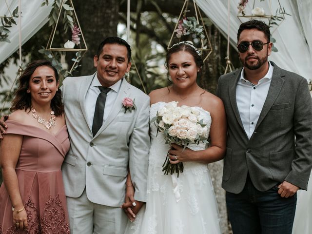 La boda de Néstor y Patricia en Berriozábal, Chiapas 400