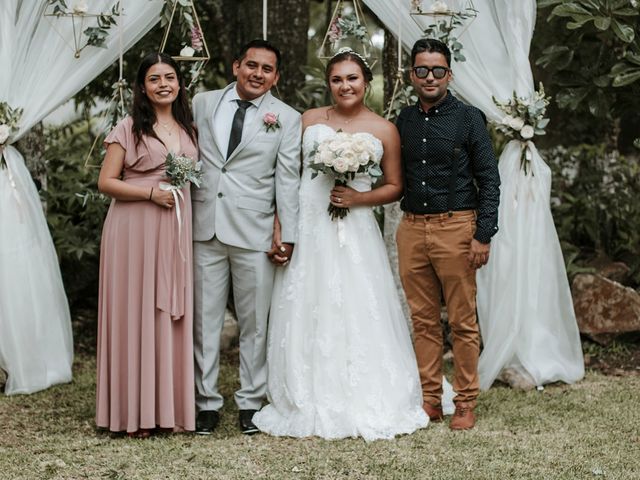 La boda de Néstor y Patricia en Berriozábal, Chiapas 410