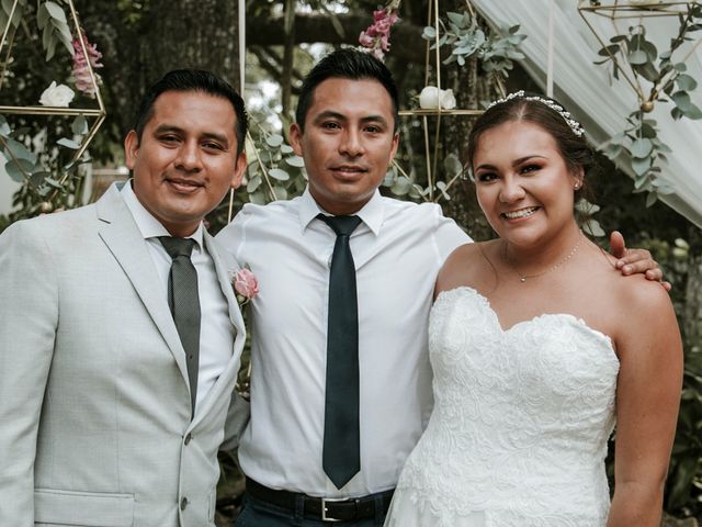 La boda de Néstor y Patricia en Berriozábal, Chiapas 429