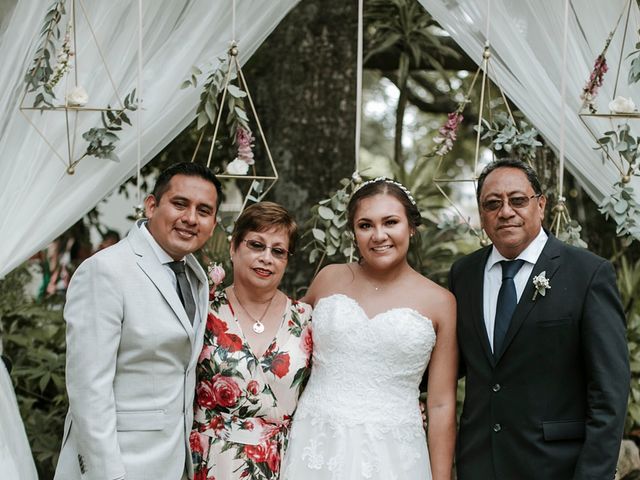 La boda de Néstor y Patricia en Berriozábal, Chiapas 442