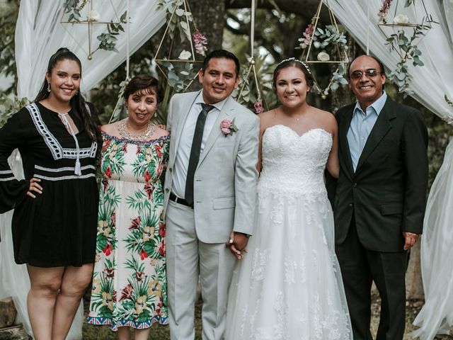 La boda de Néstor y Patricia en Berriozábal, Chiapas 455