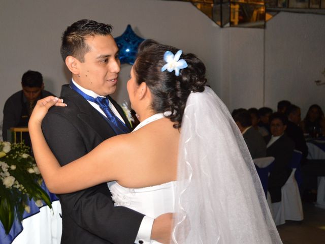 La boda de Carlos y Tania en Iztacalco, Ciudad de México 1