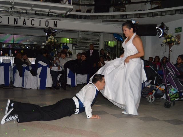 La boda de Carlos y Tania en Iztacalco, Ciudad de México 6