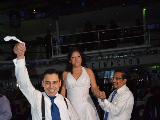 La boda de Carlos y Tania en Iztacalco, Ciudad de México 12