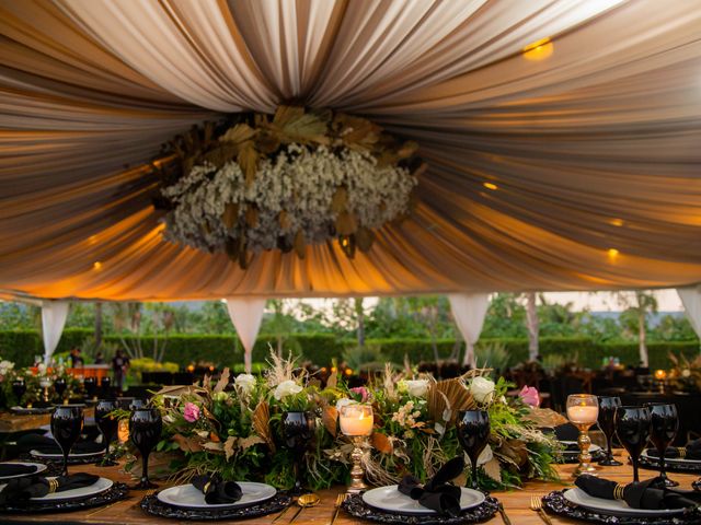 La boda de Loli y Carlos en Tlaquepaque, Jalisco 13