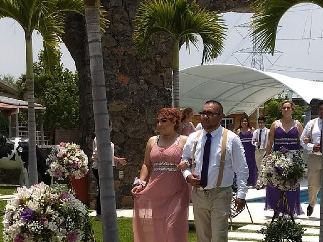 La boda de Pablo y Izbeth  en Tlayacapan, Morelos 3