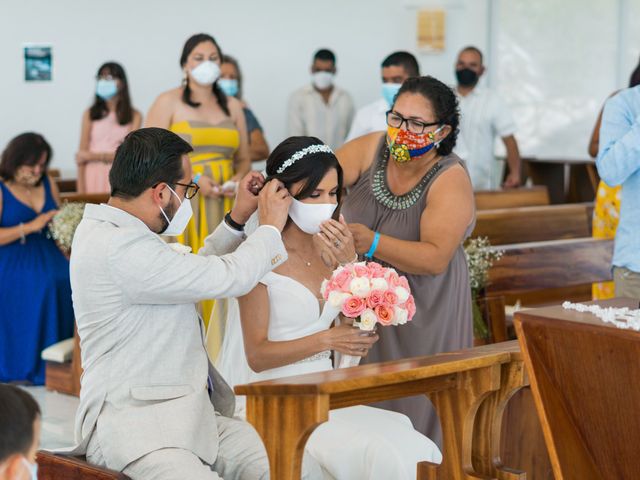 La boda de Iván y Thania en Playa del Carmen, Quintana Roo 57