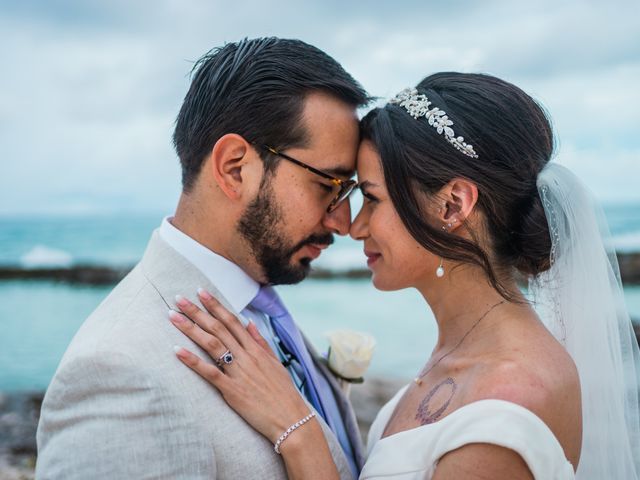 La boda de Iván y Thania en Playa del Carmen, Quintana Roo 71