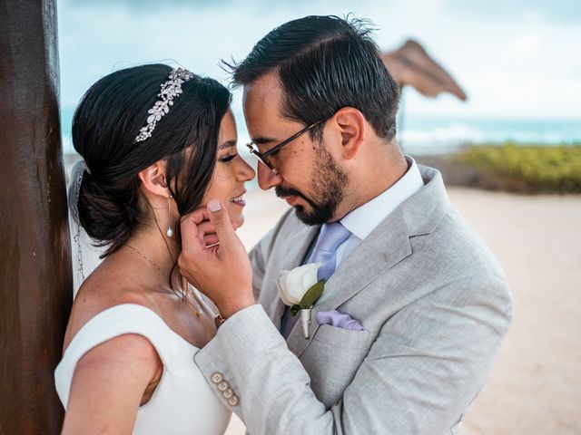 La boda de Iván y Thania en Playa del Carmen, Quintana Roo 85