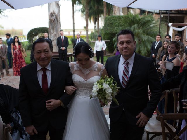 La boda de Gabo y Yuni en Jocotepec, Jalisco 289