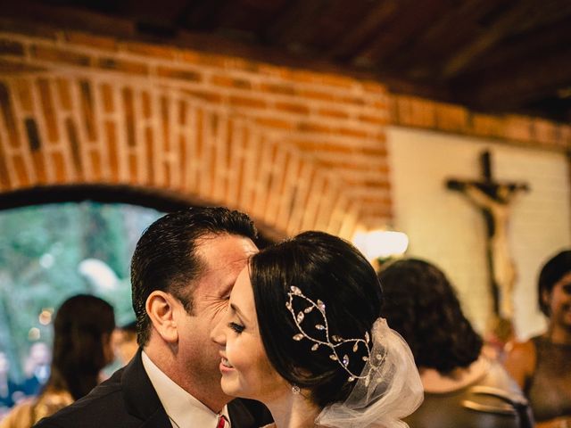 La boda de Gabo y Yuni en Jocotepec, Jalisco 320