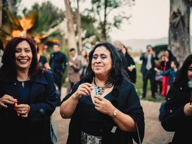 La boda de Gabo y Yuni en Jocotepec, Jalisco 330