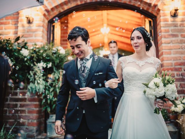 La boda de Gabo y Yuni en Jocotepec, Jalisco 348