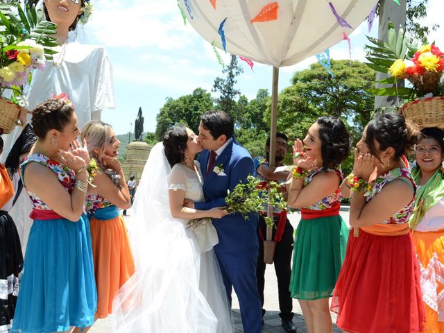 La boda de Marcos y Karen en Oaxaca, Oaxaca 38