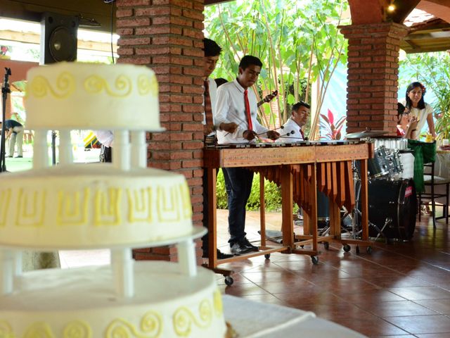 La boda de Marcos y Karen en Oaxaca, Oaxaca 47