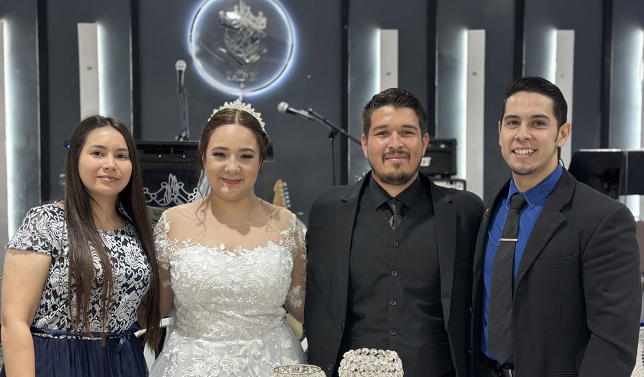 La boda de Ángel  y Elizhama  en Caborca, Sonora