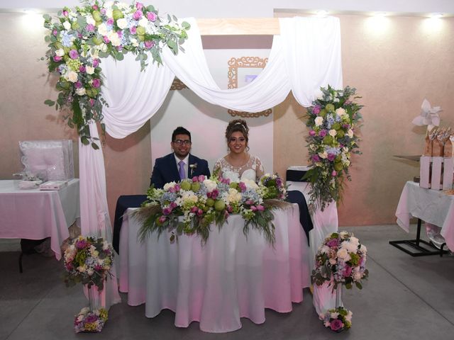 La boda de Itzel y Santiago en Lerma, Estado México 6