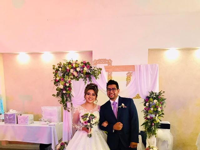 La boda de Itzel y Santiago en Lerma, Estado México 8