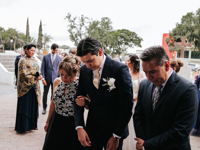 La boda de Alberto y Nora en Tepotzotlán, Estado México 13