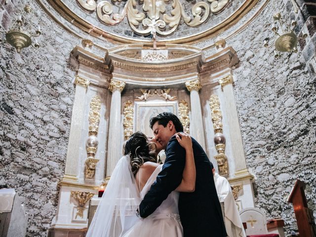 La boda de Alberto y Nora en Tepotzotlán, Estado México 23